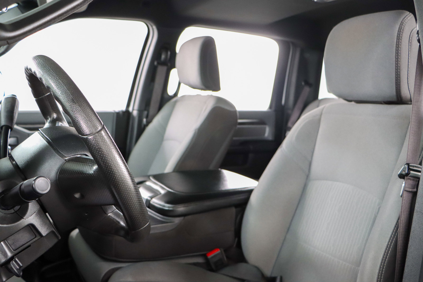 Used 2022 RAM 2500 Big Horn w/ Cold Weather Group image 23