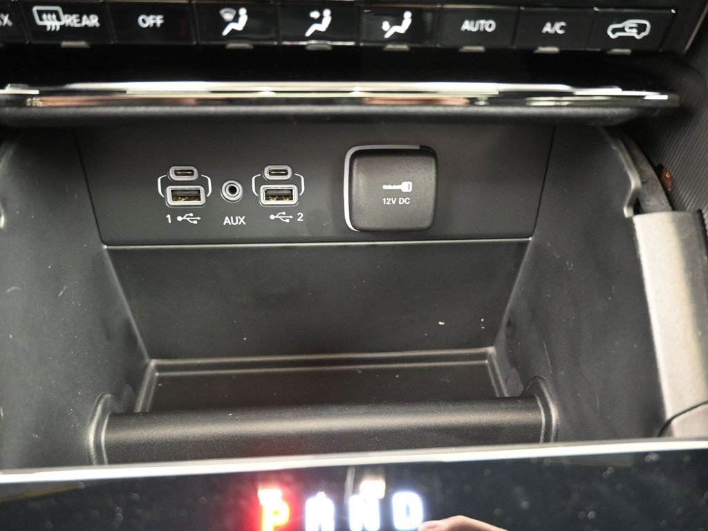 New 2025 Jeep Grand Cherokee Laredo X image 4