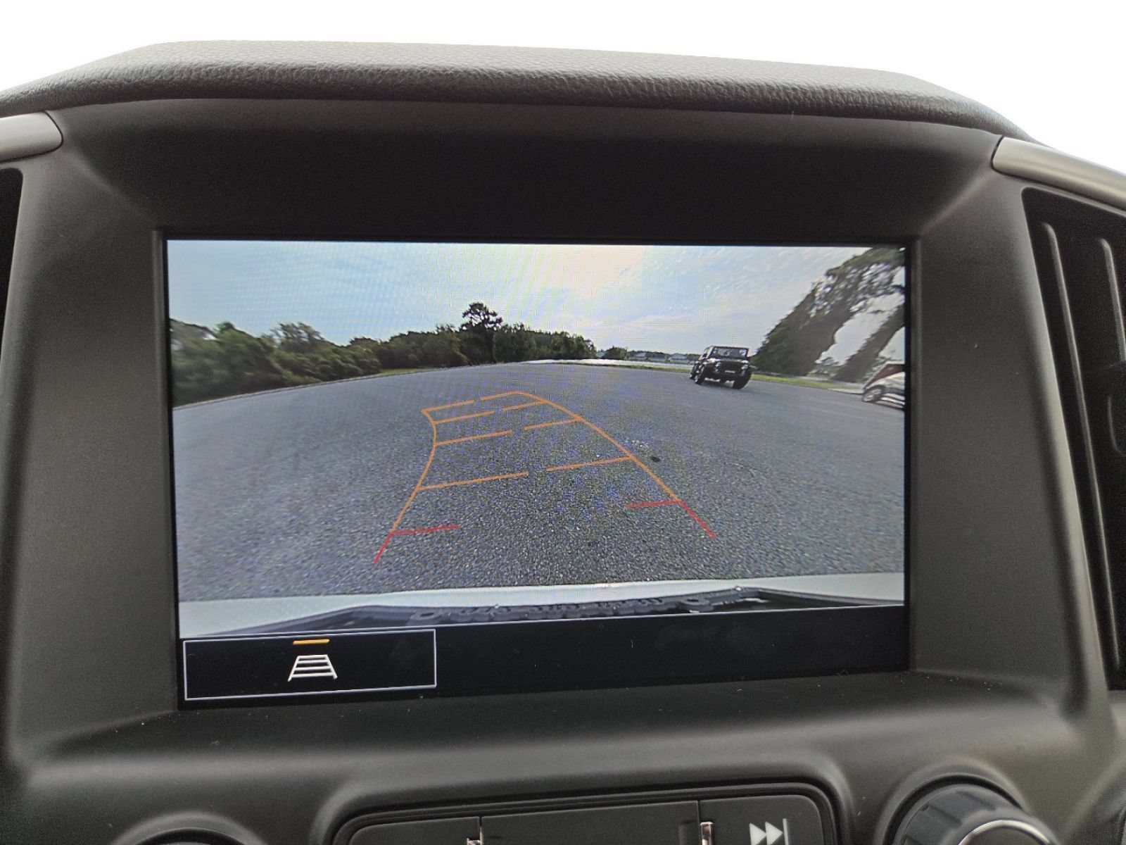 Used 2024 GMC Terrain AT4 AWD/4WD image 8
