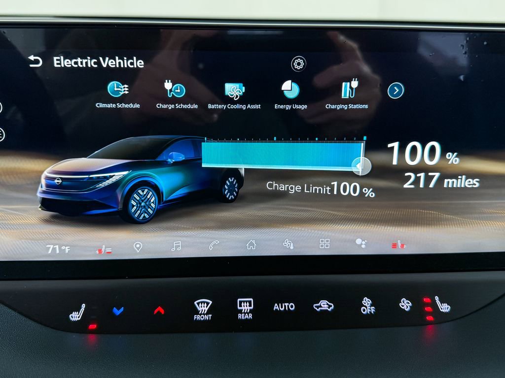 New 2026 Nissan Leaf SV+ w/ Illuminated Package image 23