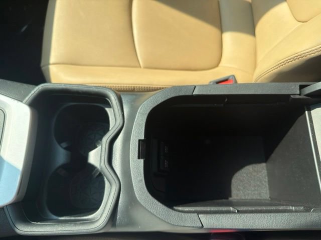 Used 2020 Toyota RAV4 XLE Premium AWD/4WD image 19