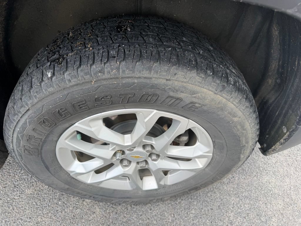 Used 2020 Chevrolet Traverse LT FWD image 6