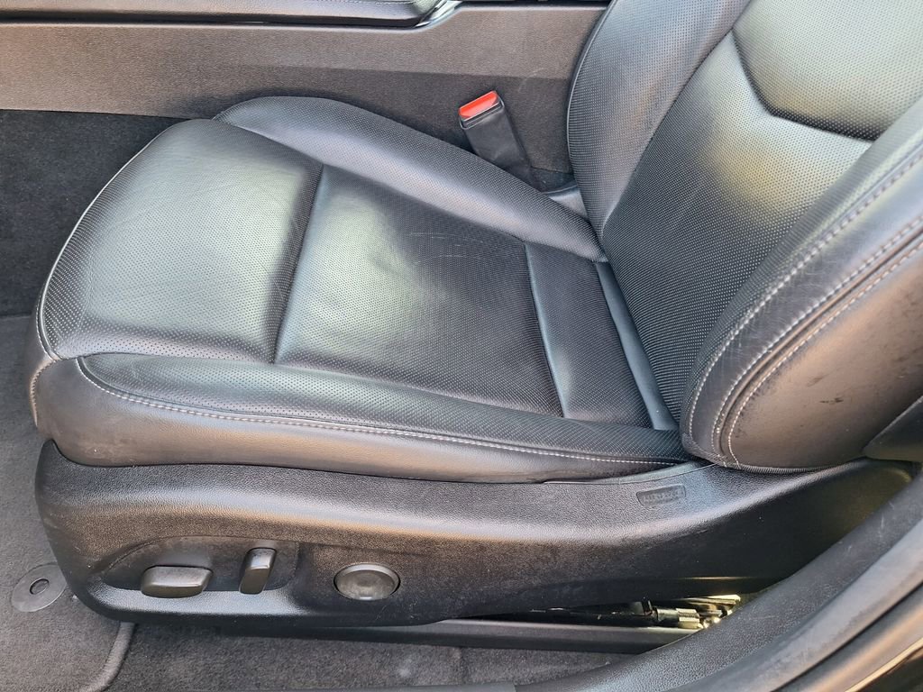 Used 2023 Cadillac CT4 Premium Luxury w/ Climate Package image 28