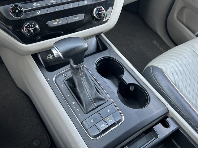 Used 2017 Kia Sedona LX w/ LX Essentials Premium Package image 22