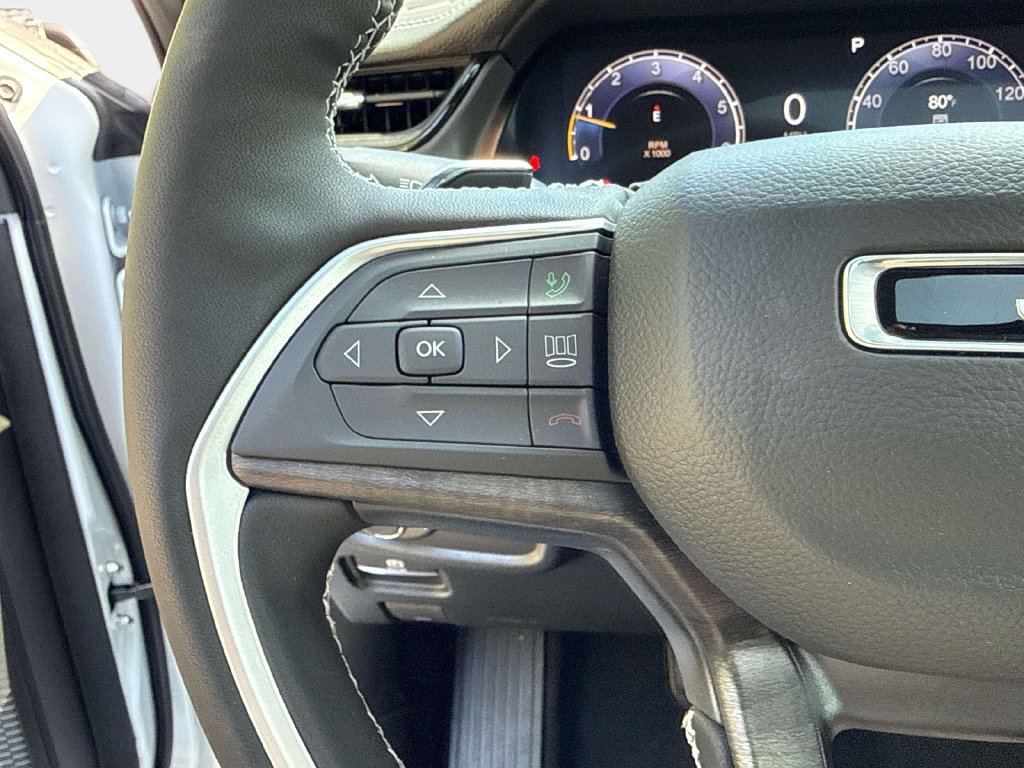 New 2027 Jeep Grand Cherokee Altitude AWD/4WD image 26