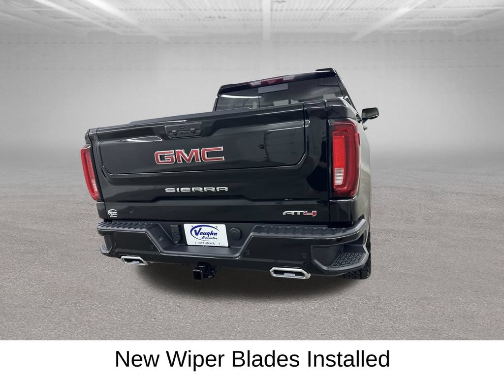 Used 2025 GMC Sierra 1500 AT4 w/ AT4 Premium Package AWD/4WD image 13