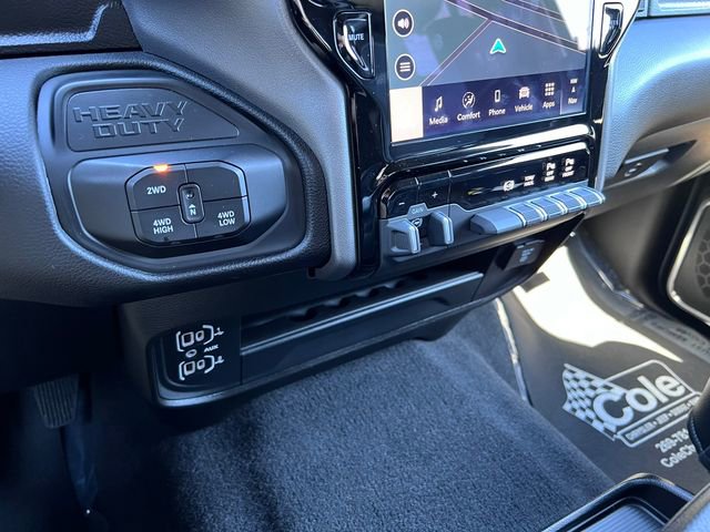 Used 2025 RAM 3500 Laramie AWD/4WD image 34