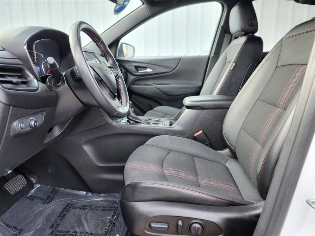 Used 2022 Chevrolet Equinox RS image 16