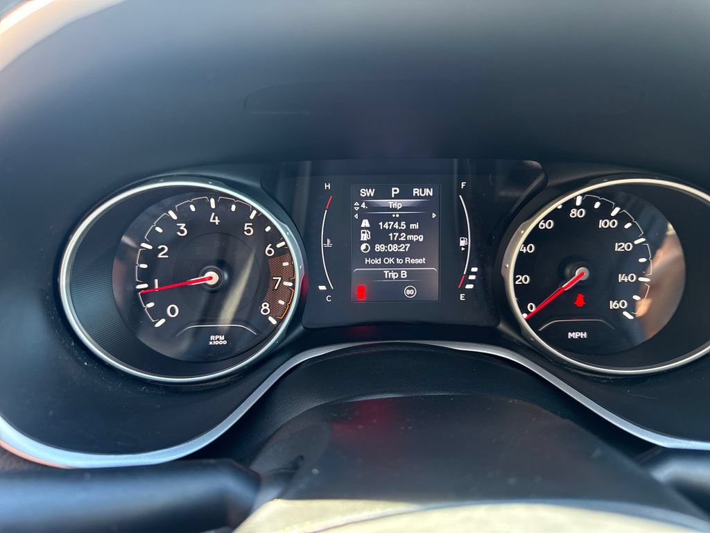 Used 2019 Jeep Compass Latitude AWD/4WD image 16