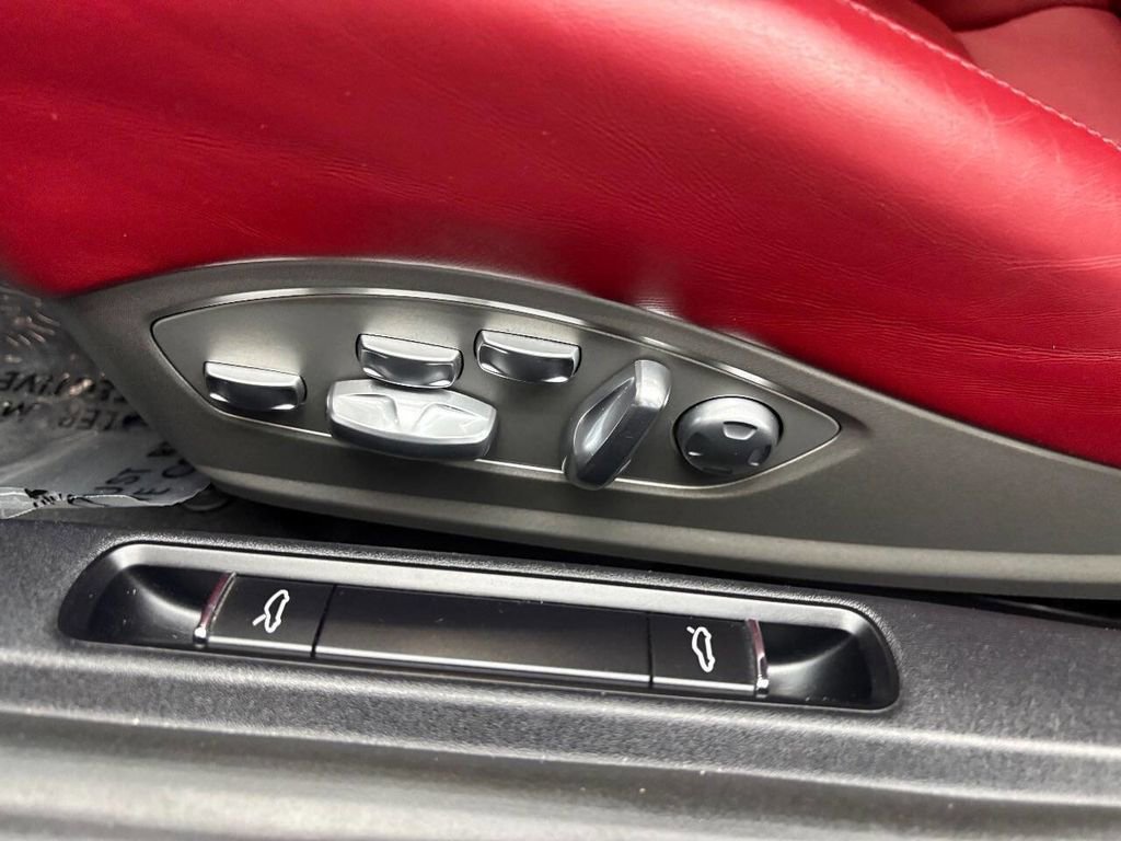 Used 2018 Porsche 718 Cayman GTS image 27