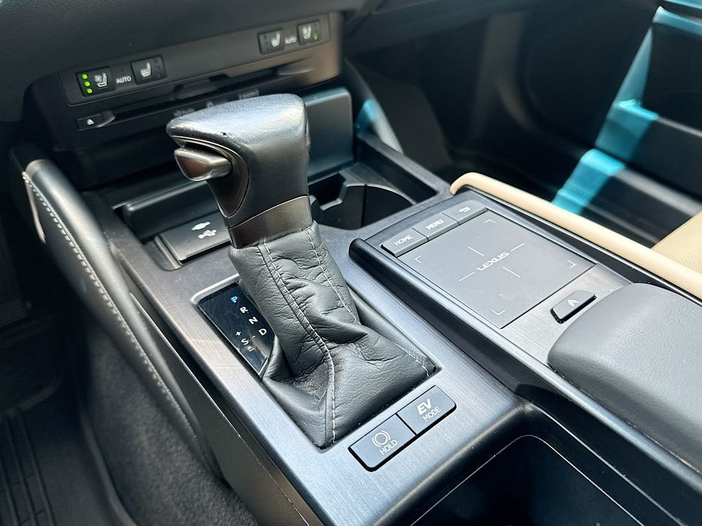 Used 2021 Lexus ES 300h w/ Premium Package FWD image 30
