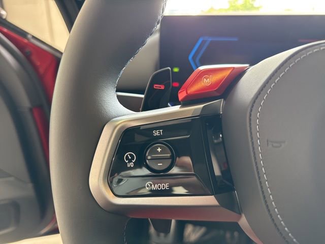 Used 2025 BMW M5 w/ Carbon Package image 34