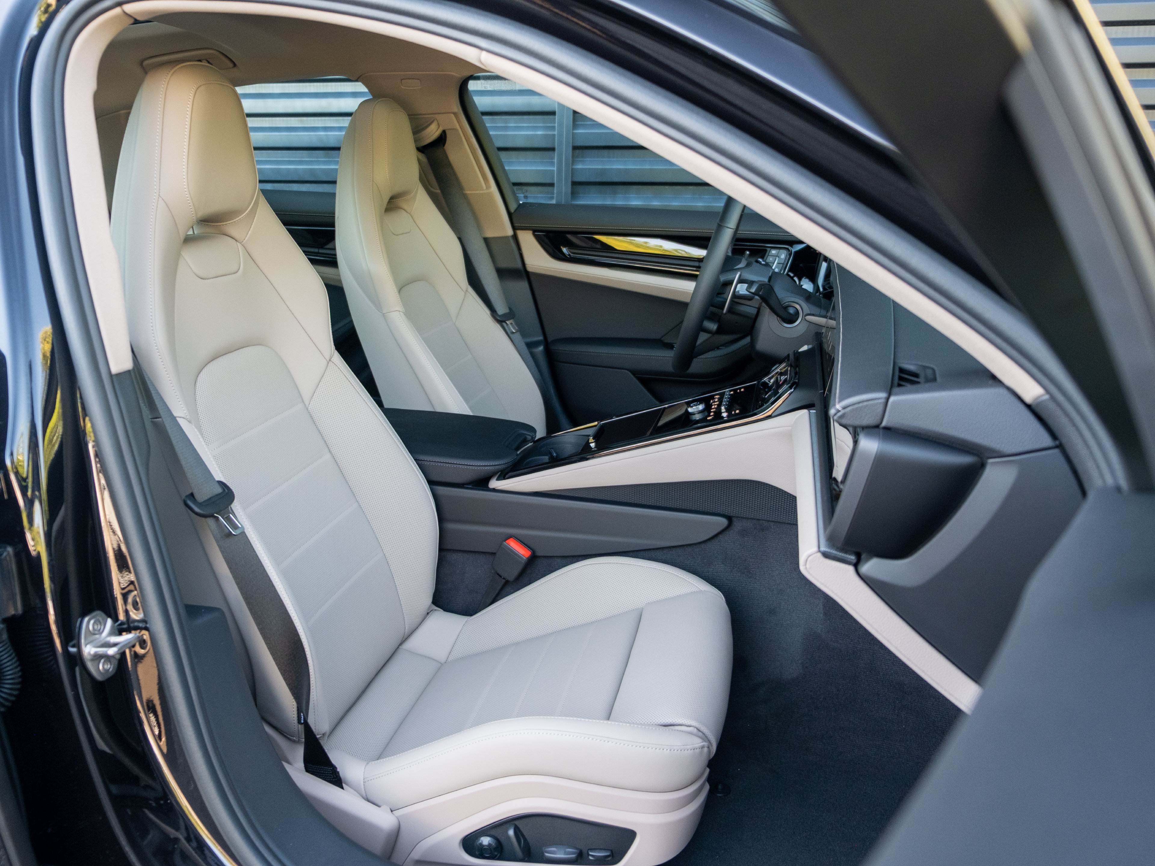 New 2026 Porsche Panamera 4 AWD/4WD image 41