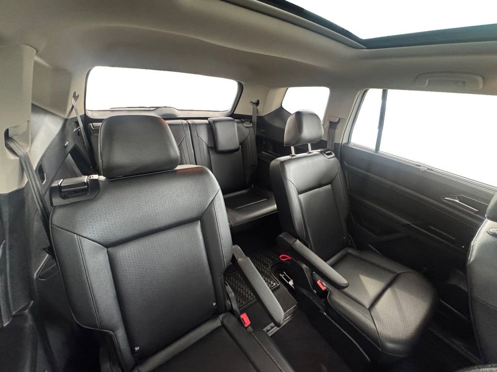 Used 2019 Volkswagen Atlas SE image 17