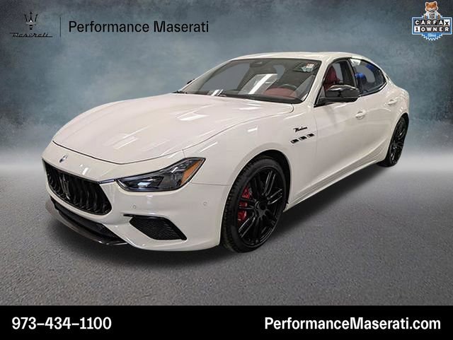 Used 2023 Maserati Ghibli Modena Q4 AWD/4WD image 1