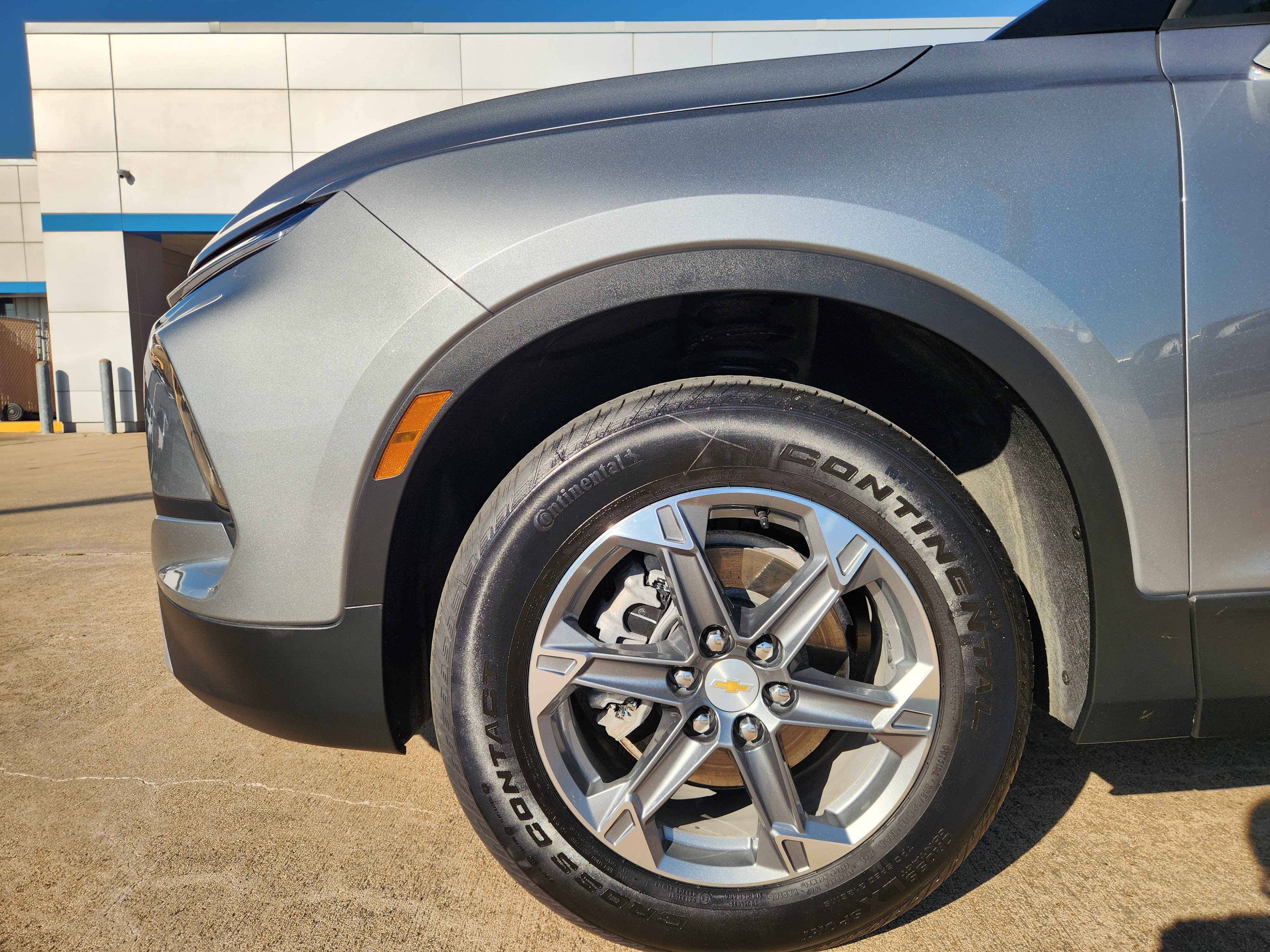 Used 2024 Chevrolet Blazer LT w/ Convenience Package FWD image 9