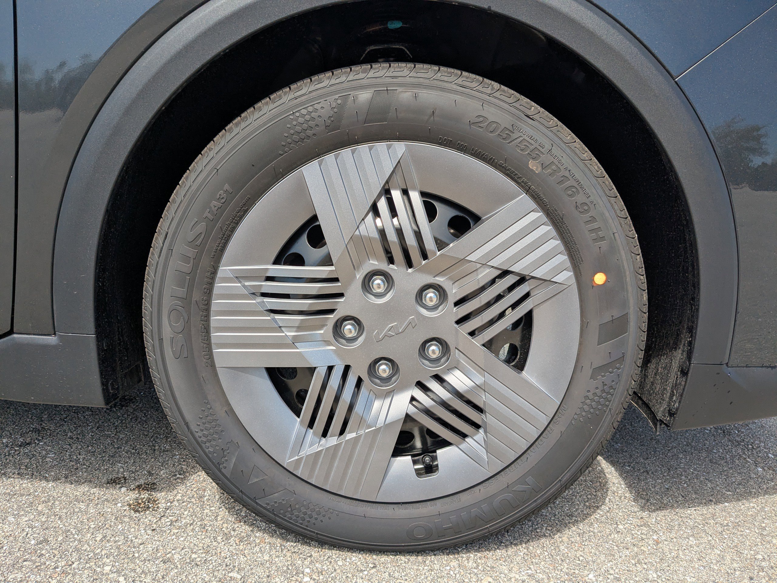 New 2026 Kia K4 FWD image 11