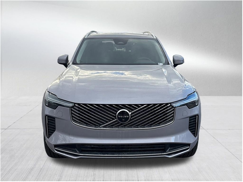 New 2026 Volvo XC90 B5 Plus image 2