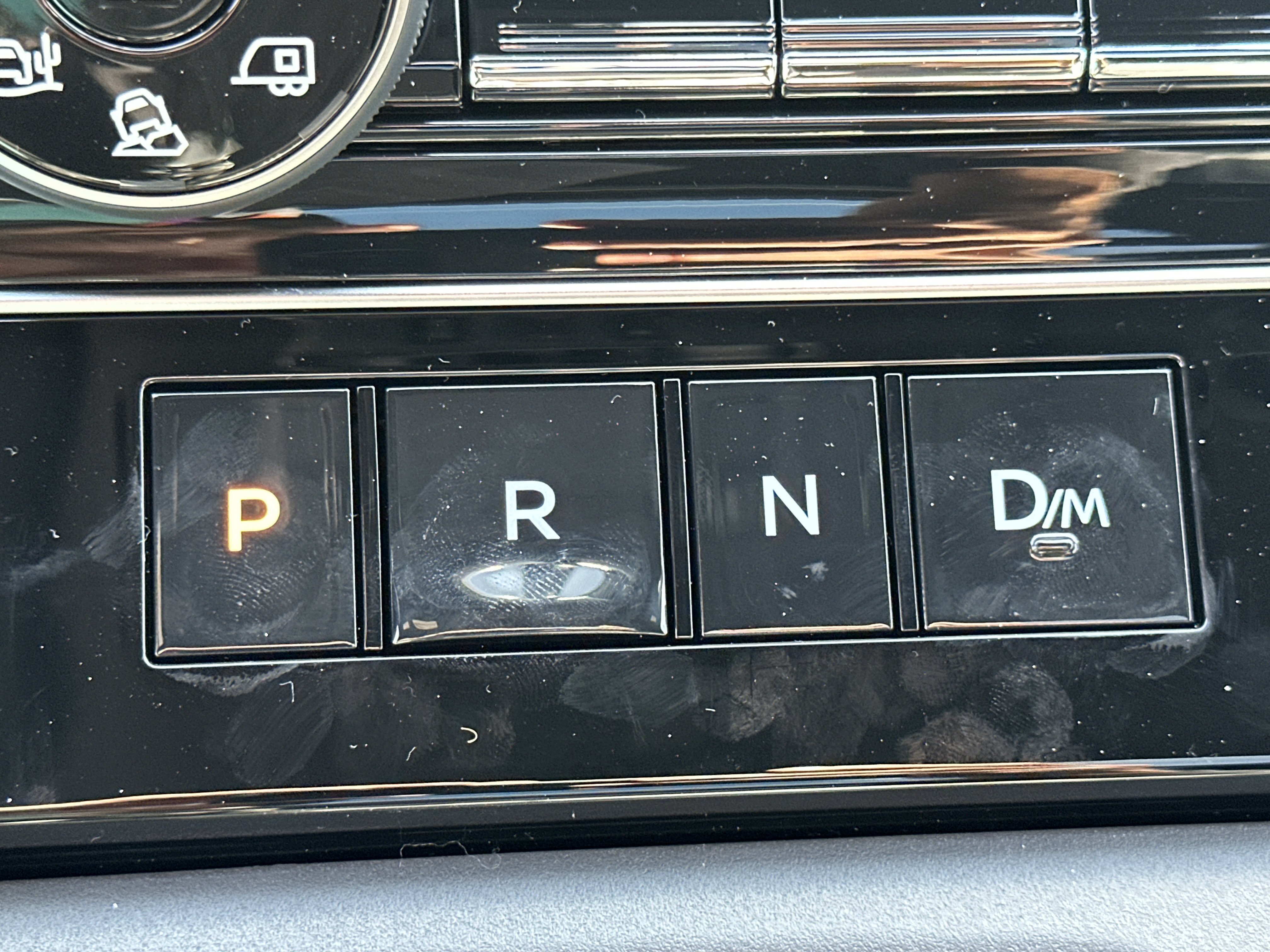 New 2026 Nissan Armada PRO-4X AWD/4WD image 32
