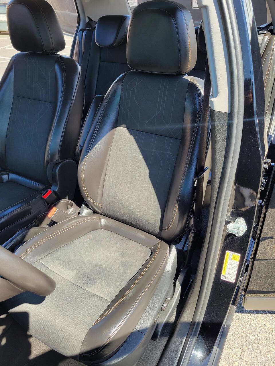 Used 2018 Chevrolet Trax LT w/ Redline Edition FWD image 16