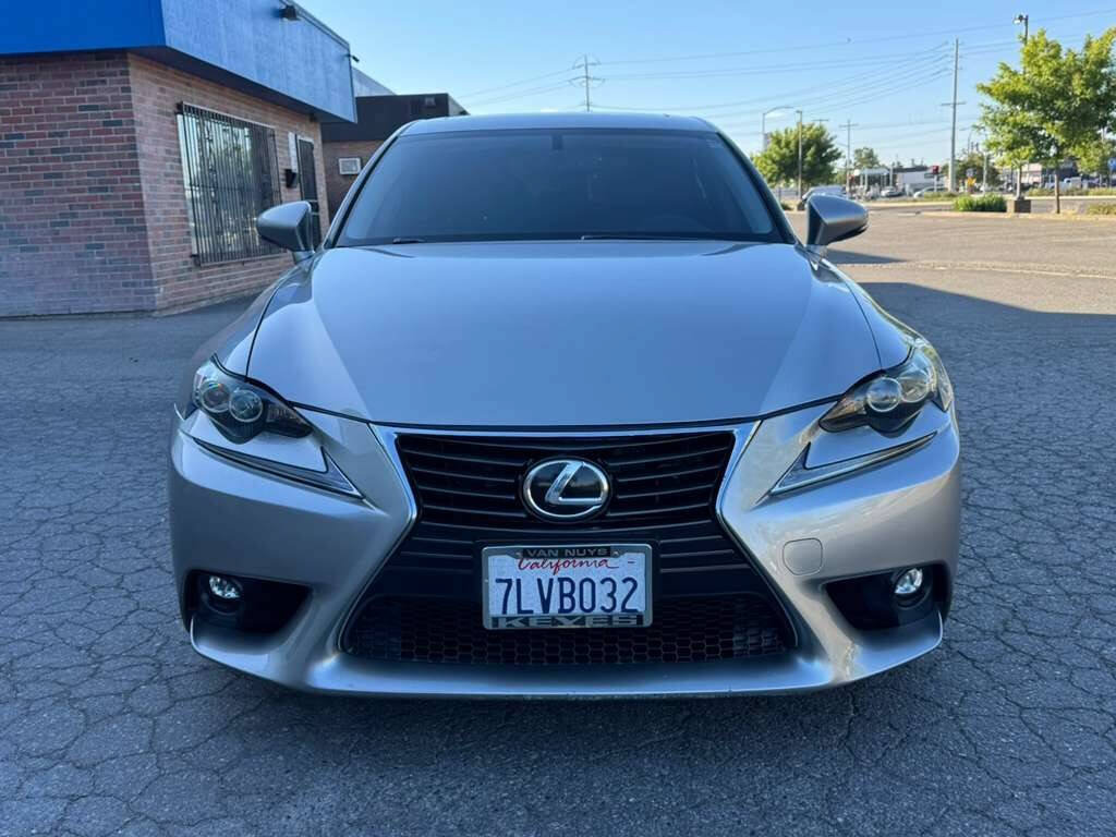 Used 2015 Lexus IS 250 w/ Navigation System Package RWD image 5