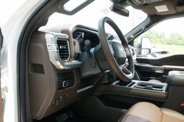New 2025 Ford F350 King Ranch w/ Chrome Package image 21