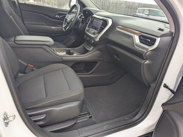 Used 2021 GMC Acadia SLE image 14