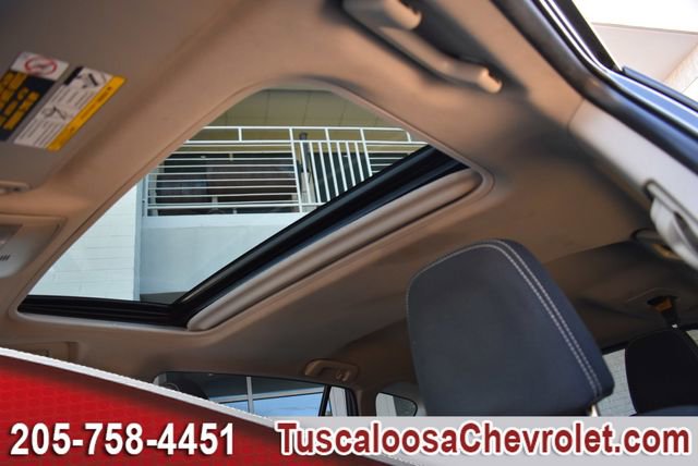 Used 2018 Toyota RAV4 XLE image 19