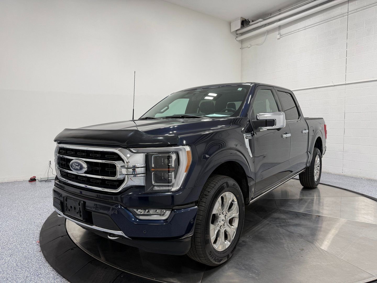 Used 2023 Ford F150 Platinum w/ Equipment Group 701A High image 3