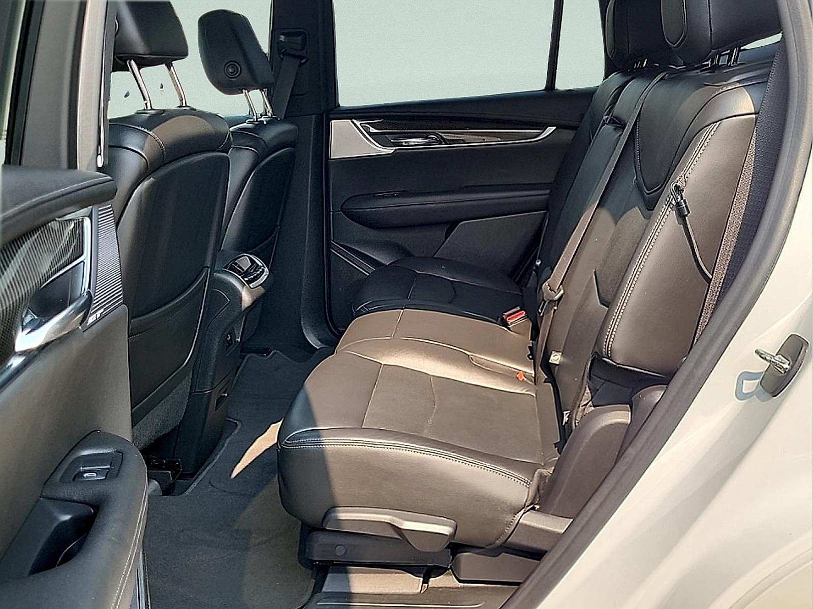 Used 2020 Cadillac XT6 Sport AWD/4WD image 12