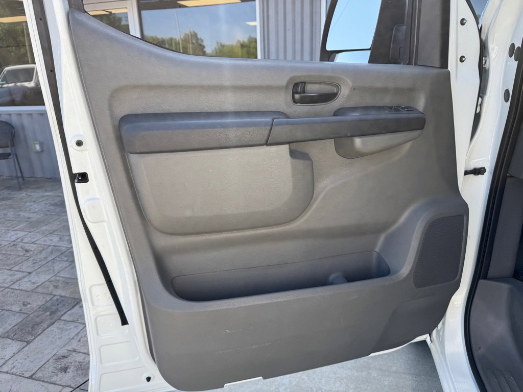 Used 2020 Nissan NV 2500 SV image 20