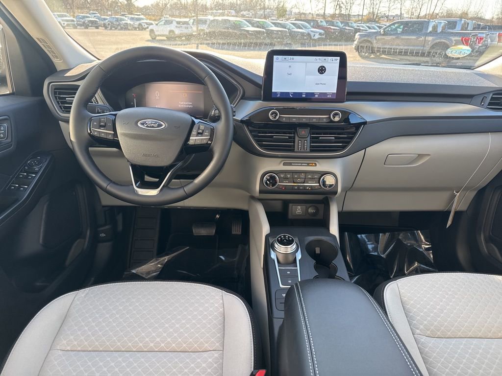 New 2026 Ford Escape Active w/ Cold Weather Package AWD/4WD image 6
