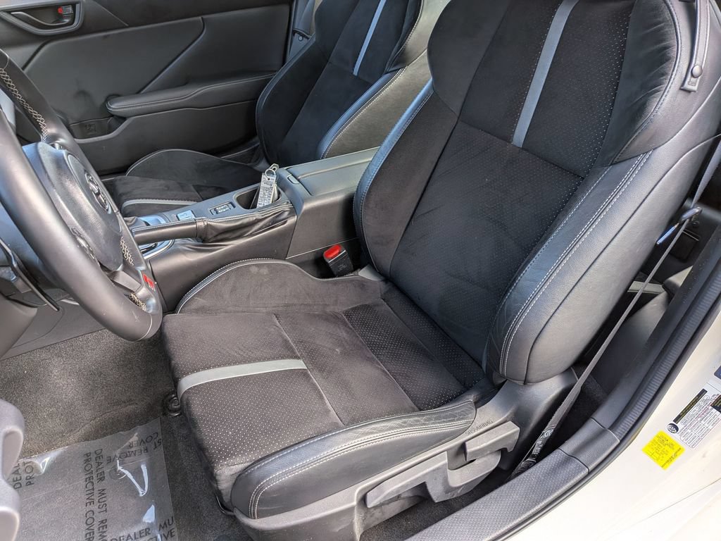 Used 2023 Toyota GR86 Premium RWD image 12