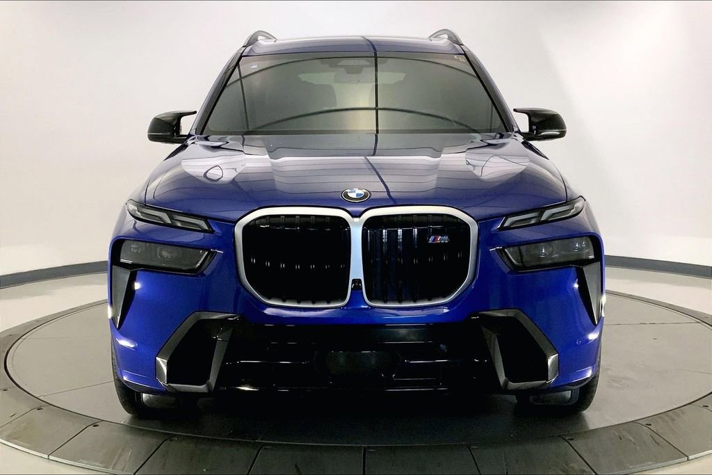 Certified 2026 BMW X7 M60i AWD/4WD image 2