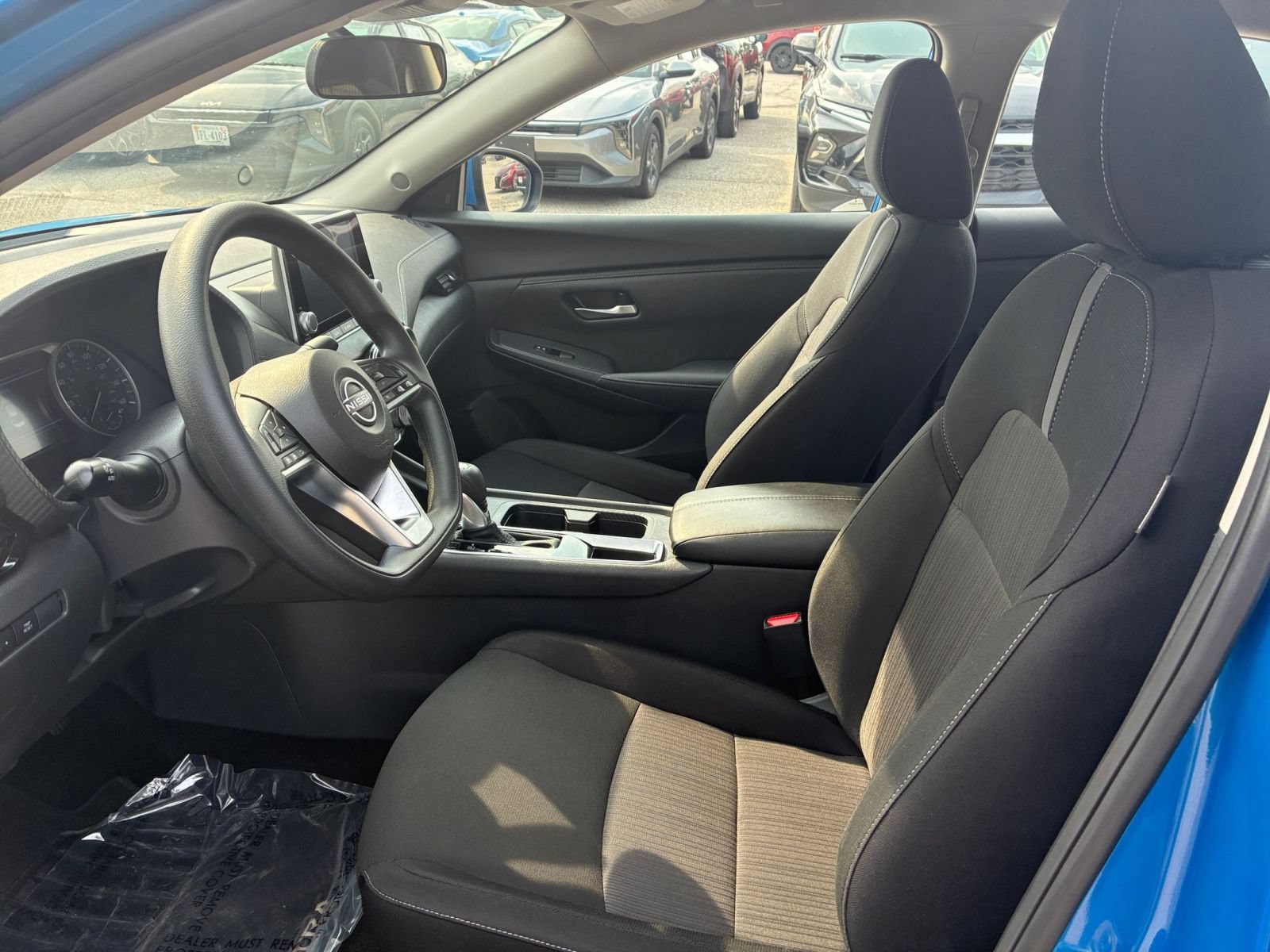 Used 2025 Nissan Sentra SV FWD image 18