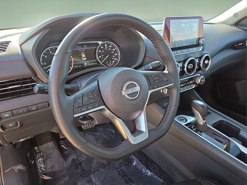 Used 2025 Nissan Sentra SR image 23