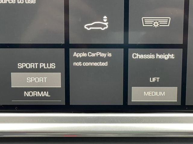 Used 2017 Porsche Panamera Turbo w/ Sport Chrono Package AWD/4WD image 29