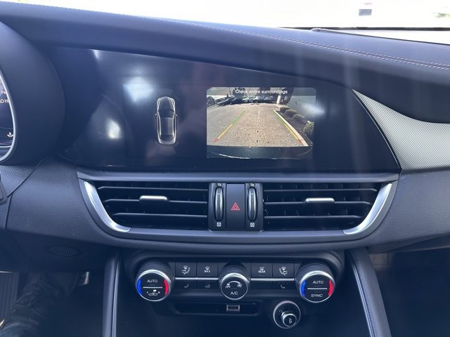 New 2025 Alfa Romeo Giulia AWD w/ Driving Assist Package image 16