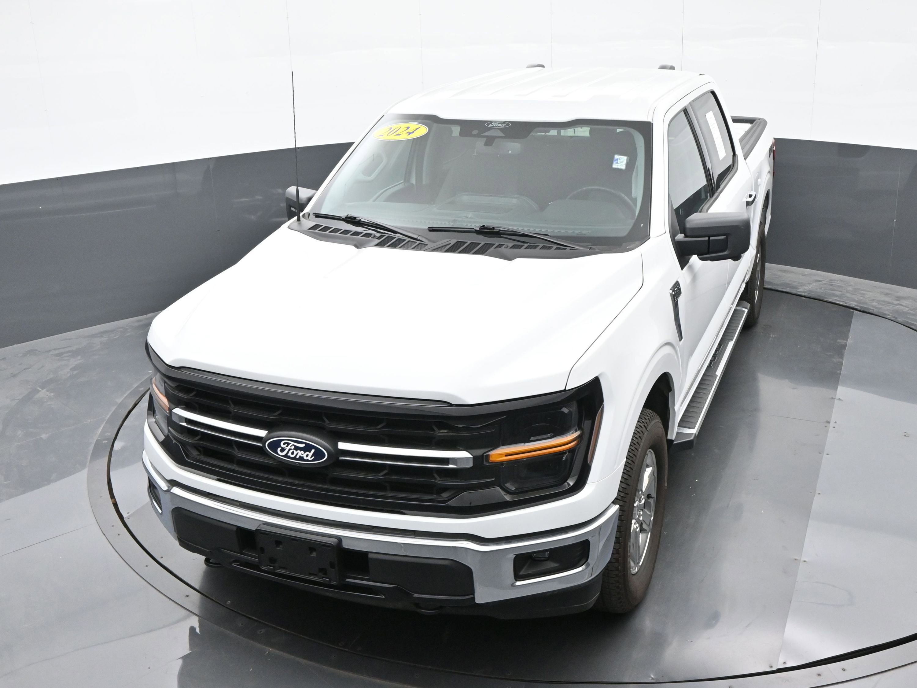 Used 2024 Ford F150 XLT image 43