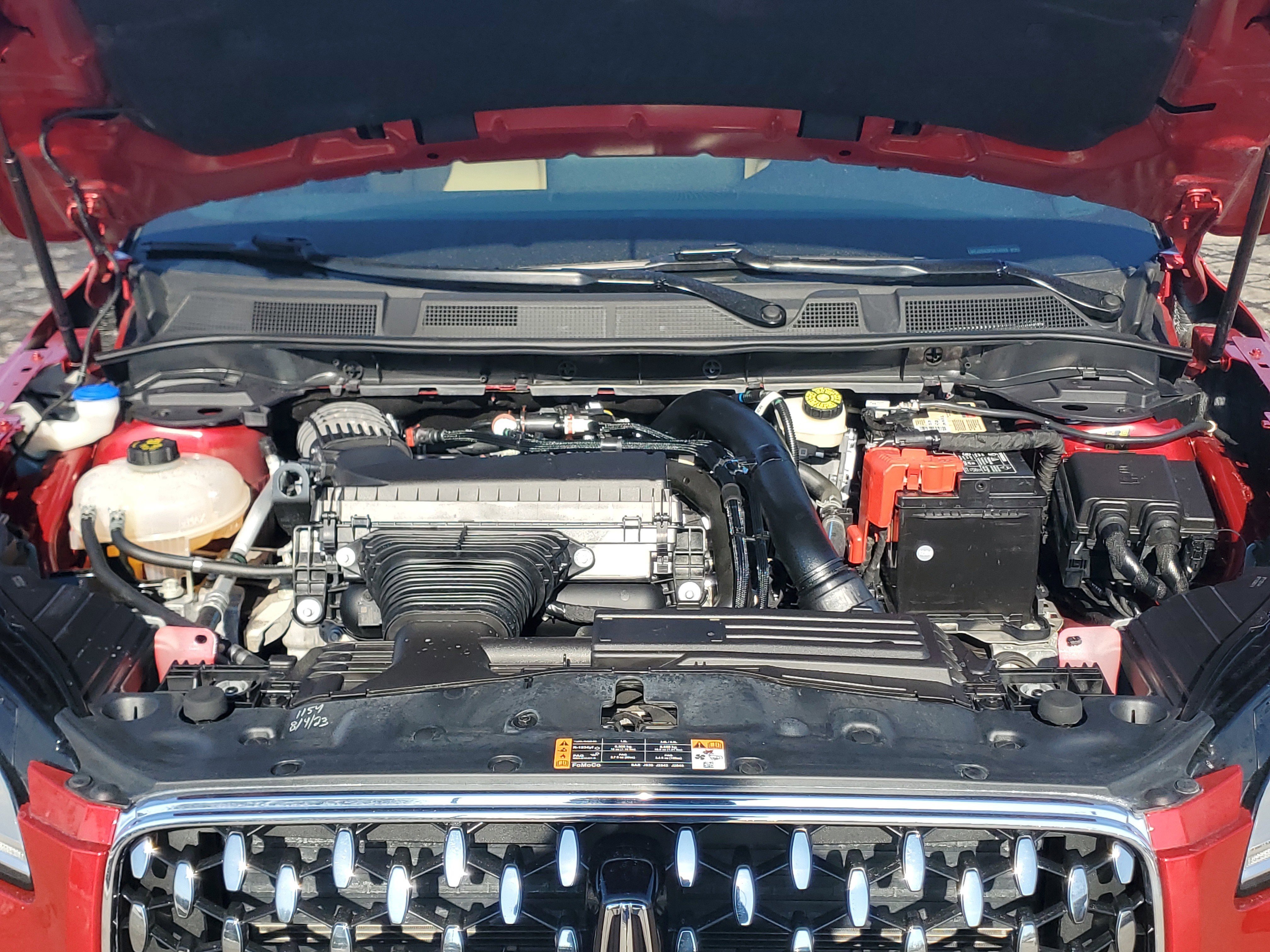 Certified 2023 Lincoln Corsair Reserve w/ Equipment Group 201A image 8