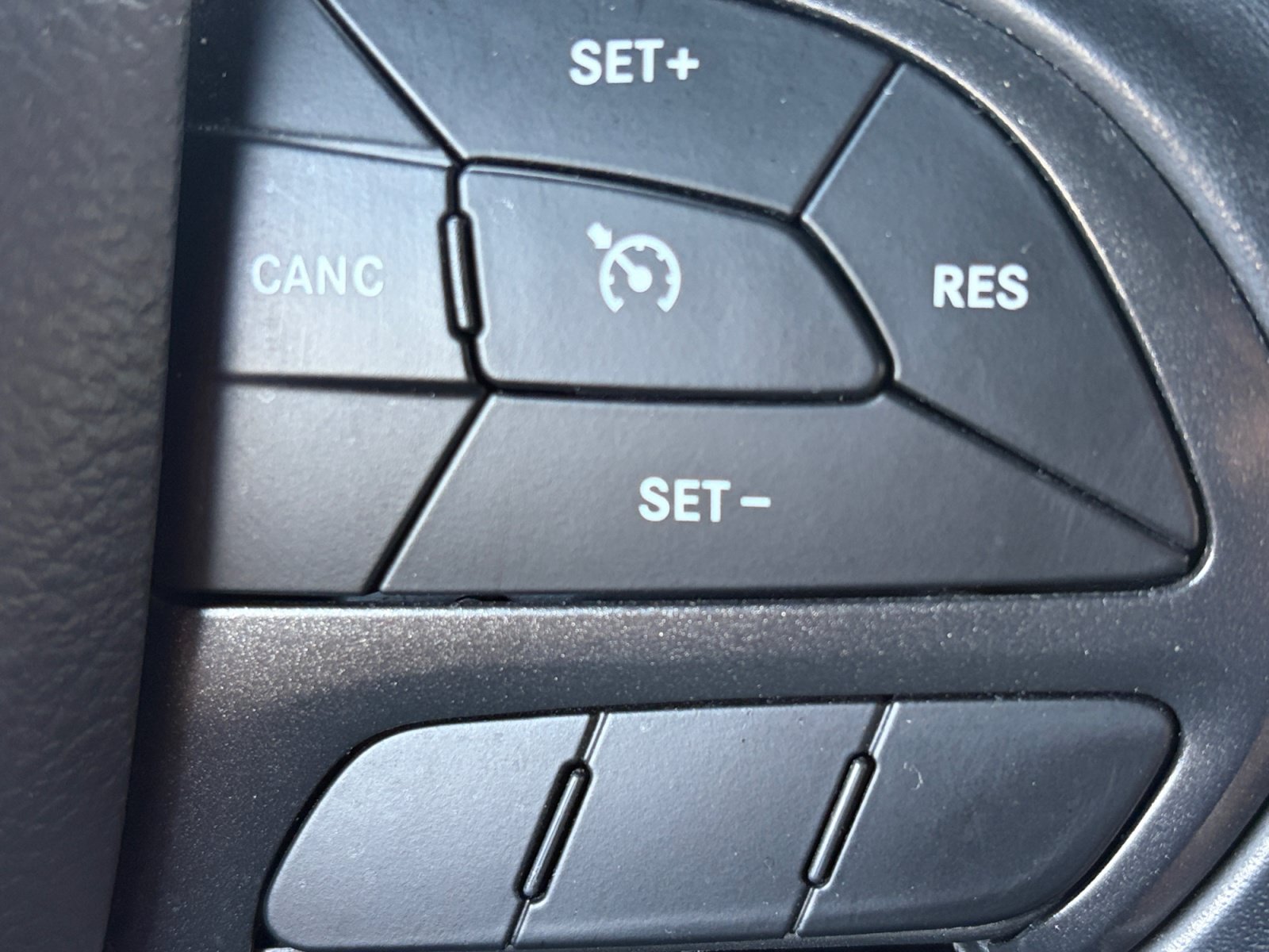 Used 2019 Dodge Challenger SXT AWD/4WD image 18