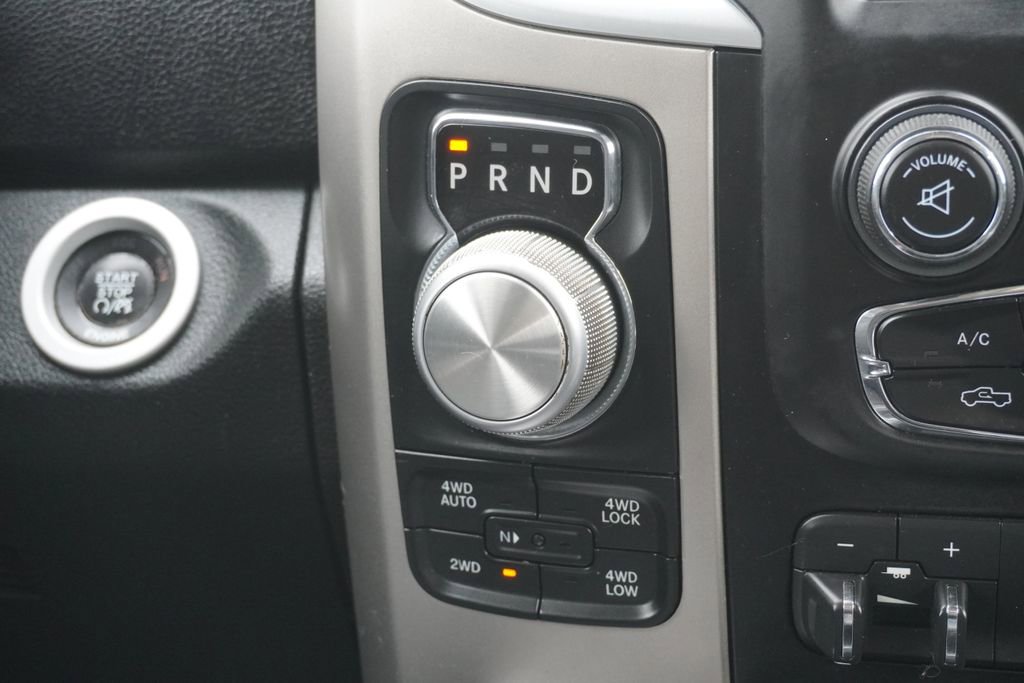 Used 2014 RAM 1500 Laramie w/ Convenience Group image 25