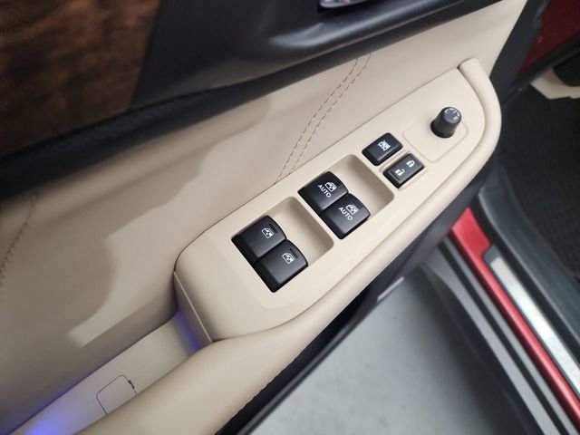 Used 2019 Subaru Outback 2.5i Limited w/ Popular Package #2 image 17