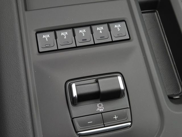 New 2026 GMC Sierra 3500 Denali w/ Denali Reserve Package image 10