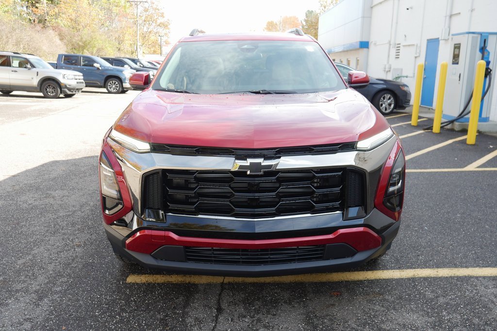 New 2026 Chevrolet Equinox ACTIV w/ Convenience Package III image 3