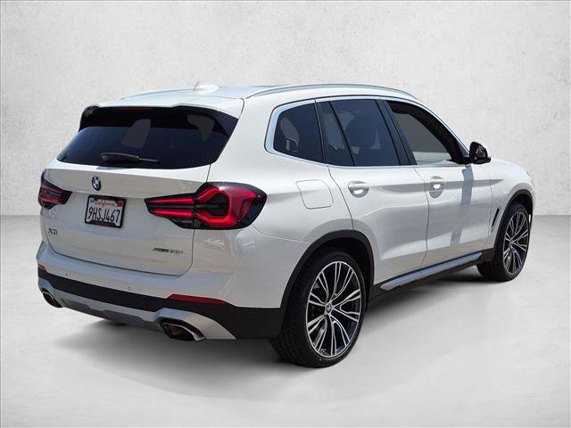 Certified 2023 BMW X3 sDrive30i w/ Premium Package RWD image 5