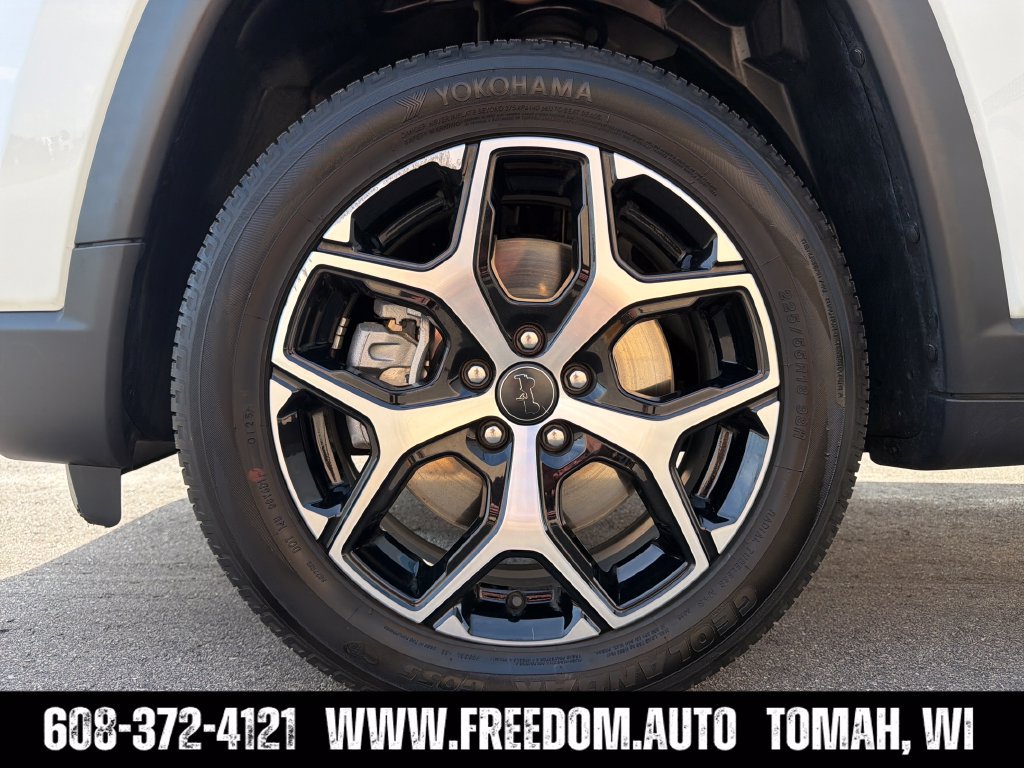 Used 2025 Jeep Compass Limited AWD/4WD image 25
