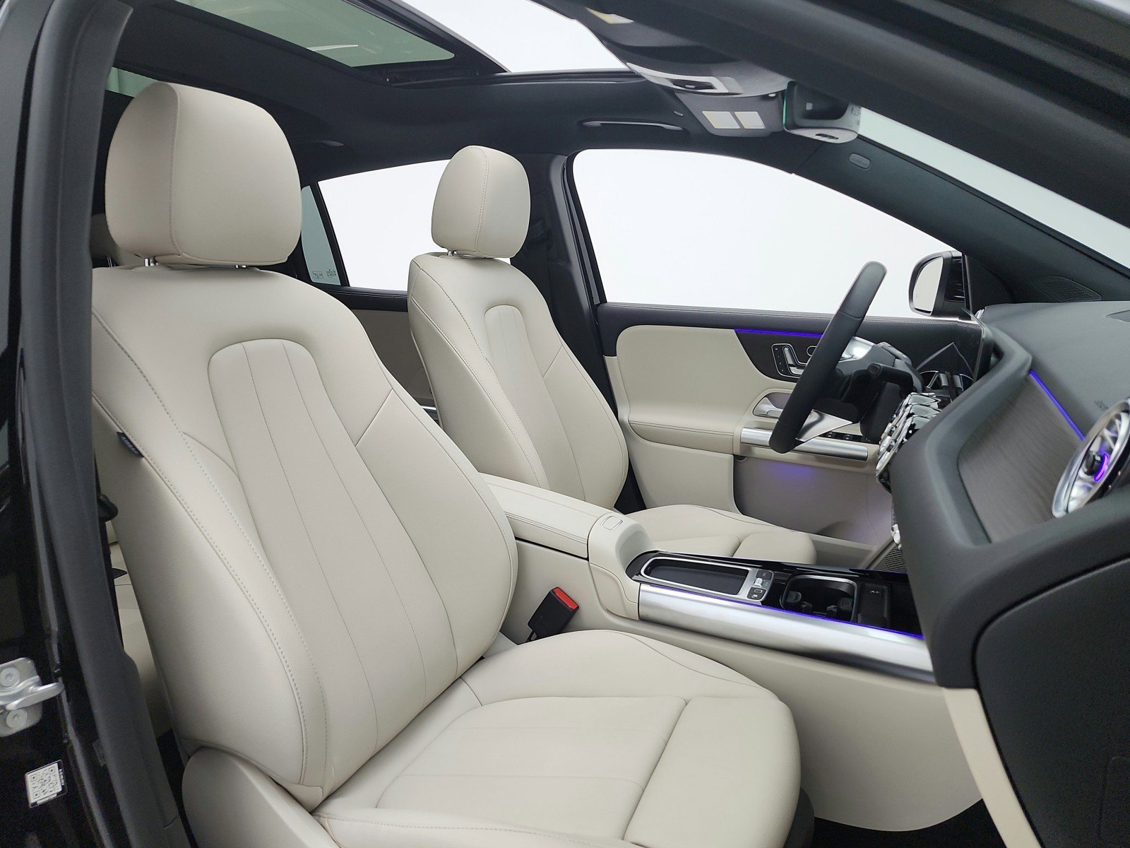 Certified 2025 Mercedes-Benz GLA 250 image 14