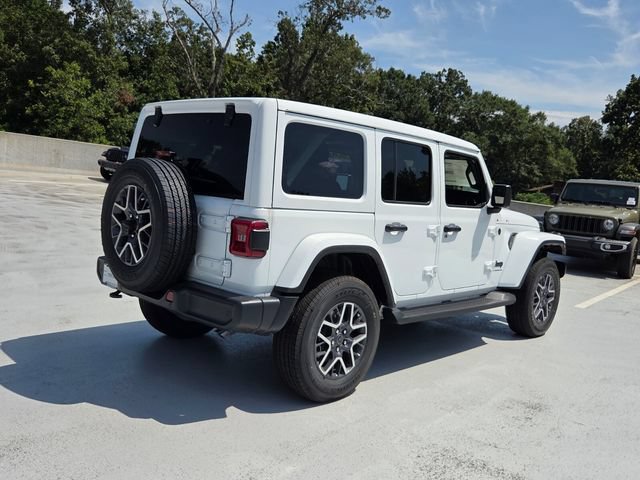 New 2026 Jeep Wrangler Unlimited Sahara AWD/4WD image 9