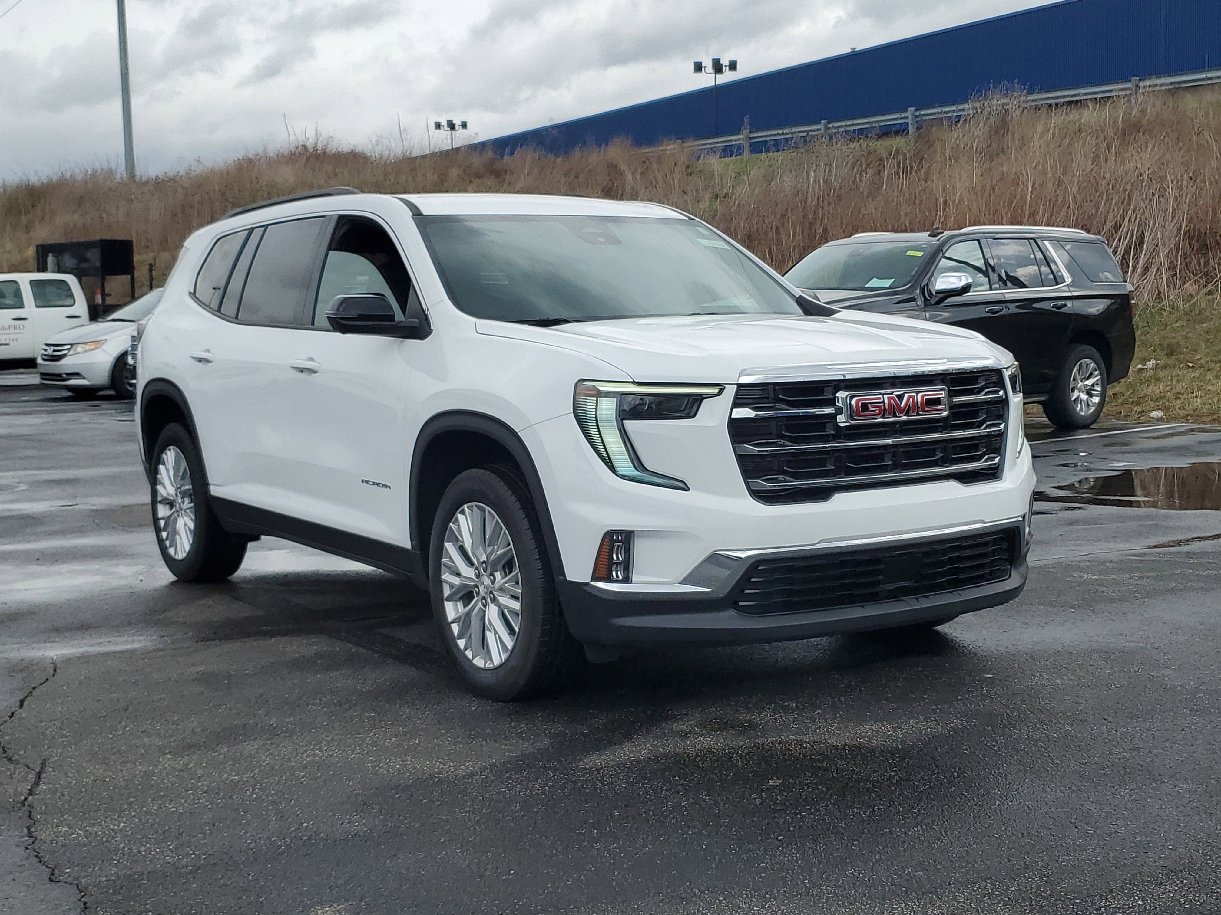 New 2025 GMC Acadia Elevation w/ Elevation Premium Package